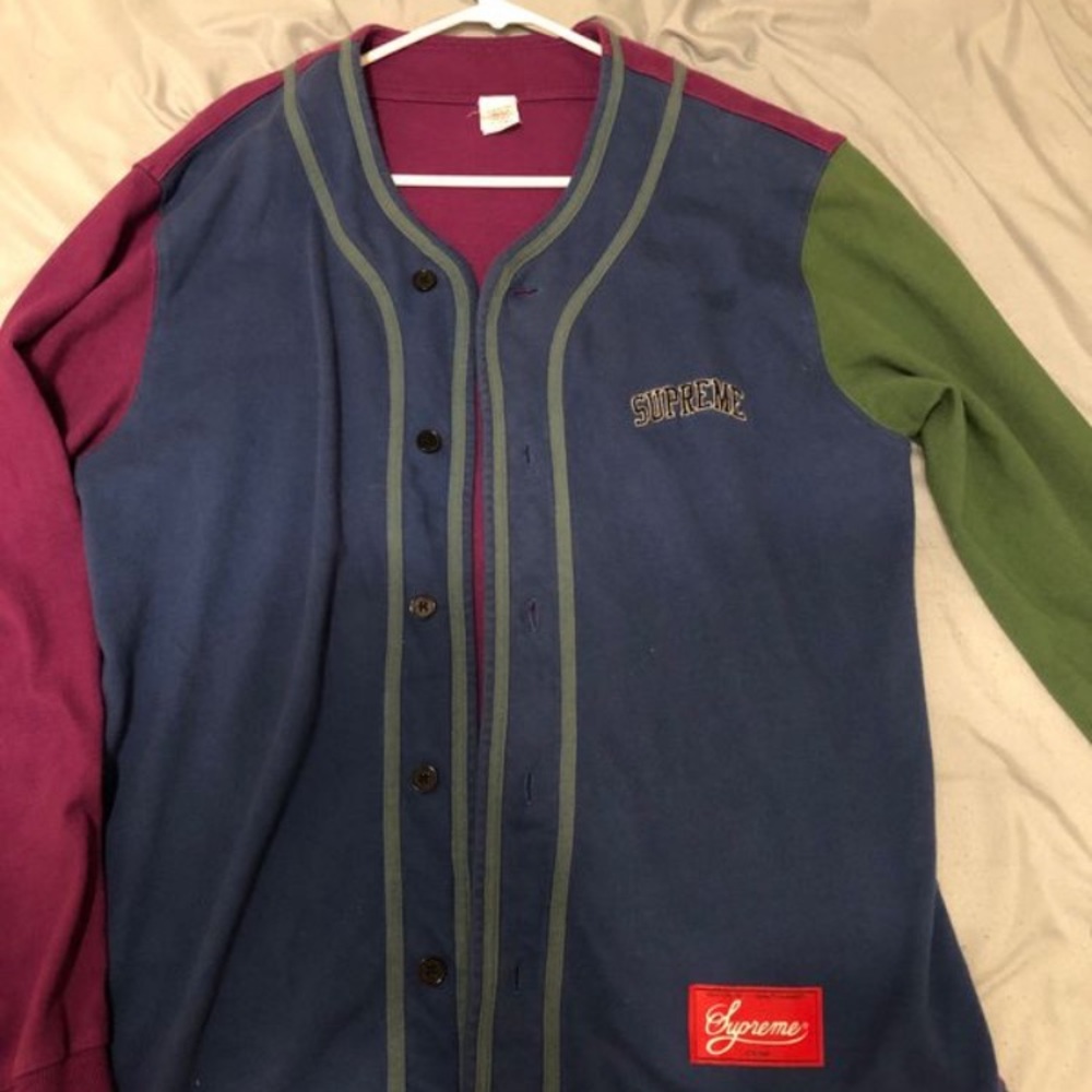 Supreme Sweater